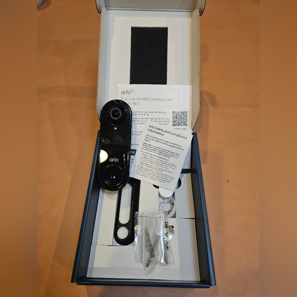 Arlo Essential Wired Video Doorbell - Picture 8 of 10